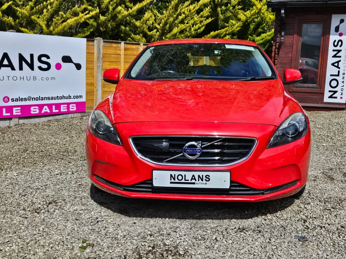 Volvo V40 2016 2.0 Diesel Auto D4 Model New Nct - Image 2