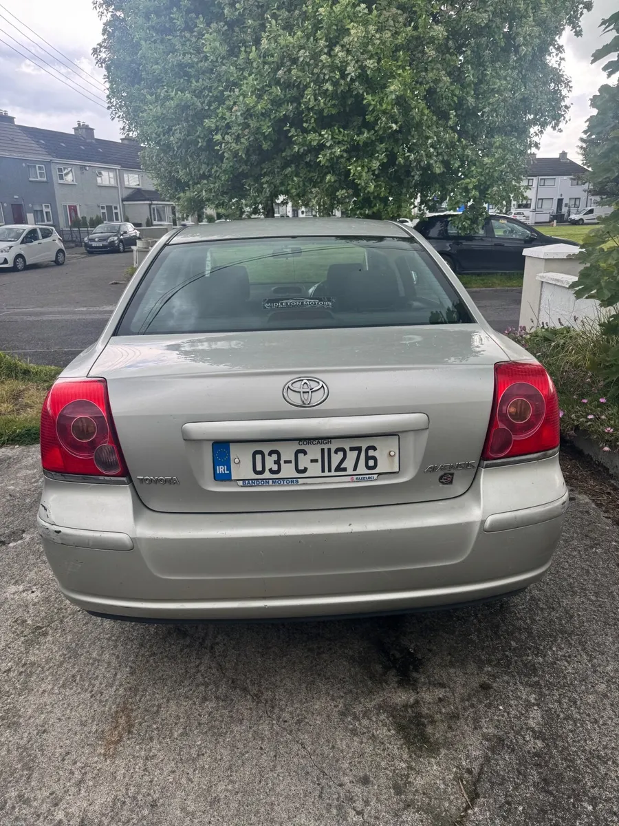 Toyota Avensis 2003 - Image 5