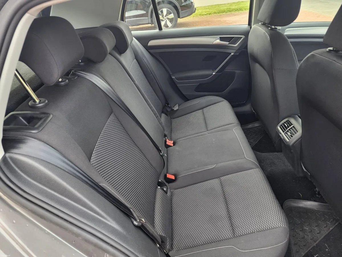 2014 VW GOLF - Image 2