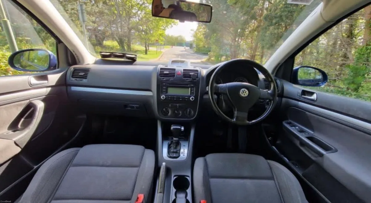 Volkswagen Golf 1.6 Petrol Automatic – NCT 2/2027 - Image 4
