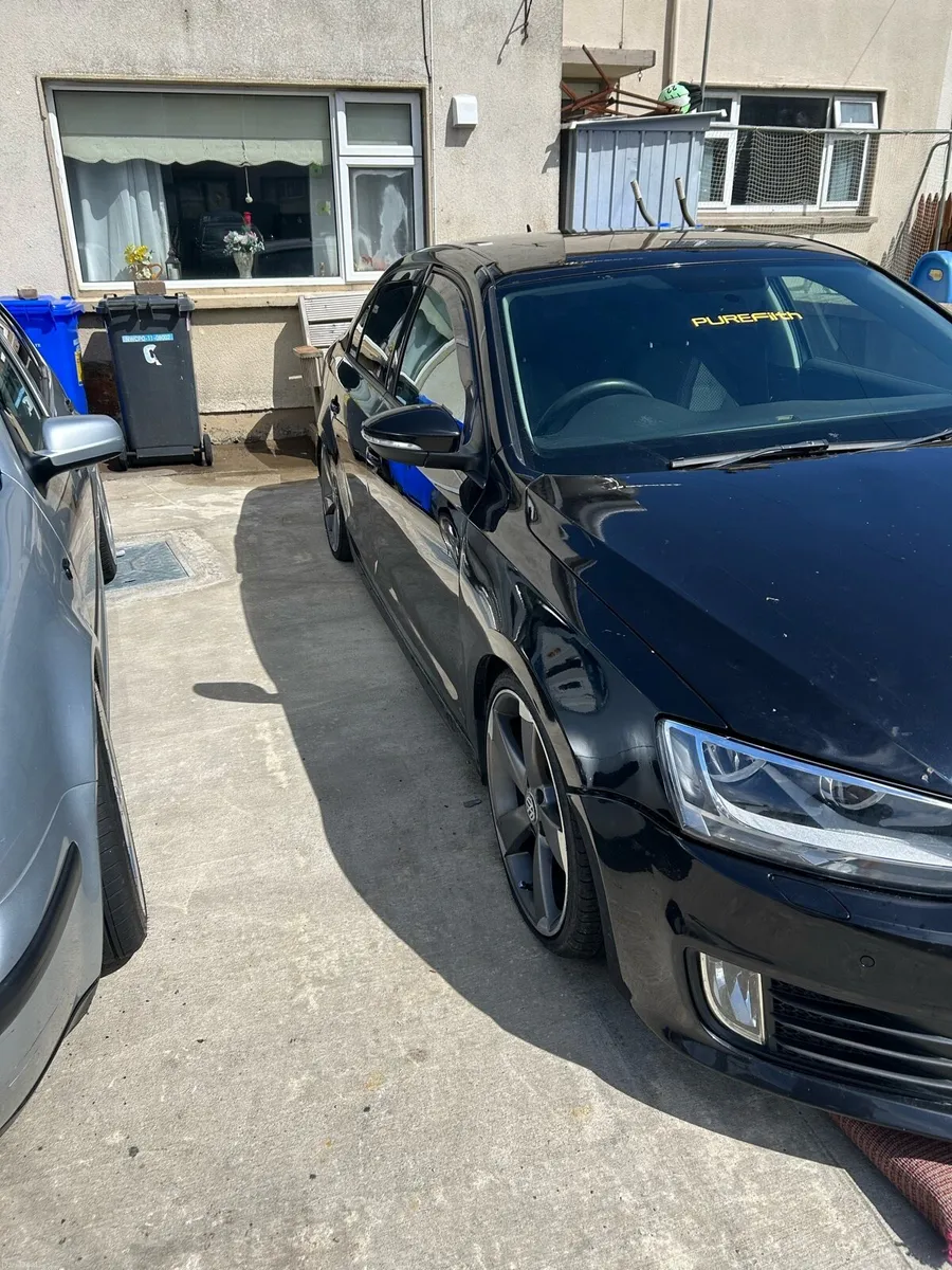 2011 1.6 Diesel VW Jetta - Image 2