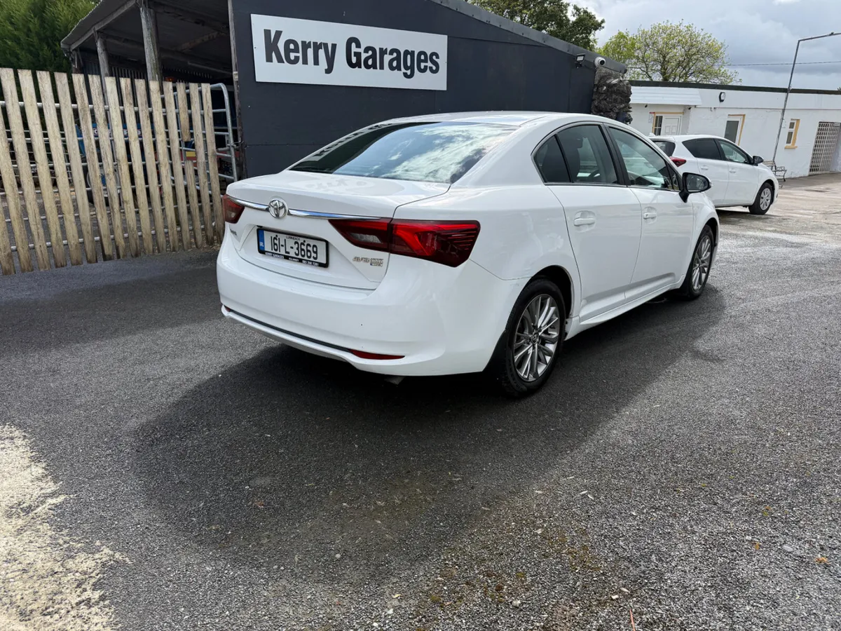 2016 Toyota Avensis 2.0 D4D - Image 3