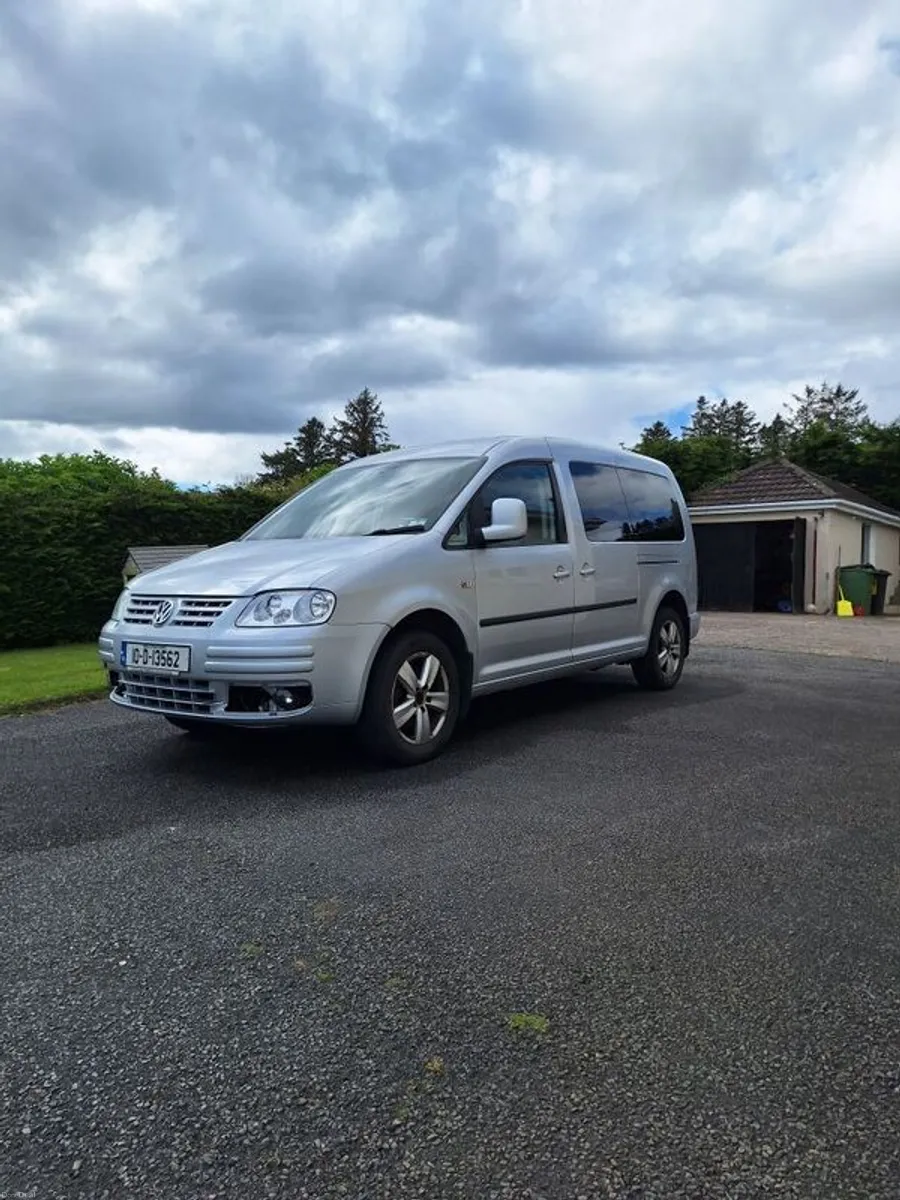 2010 Volkswagen Caddy - Image 2