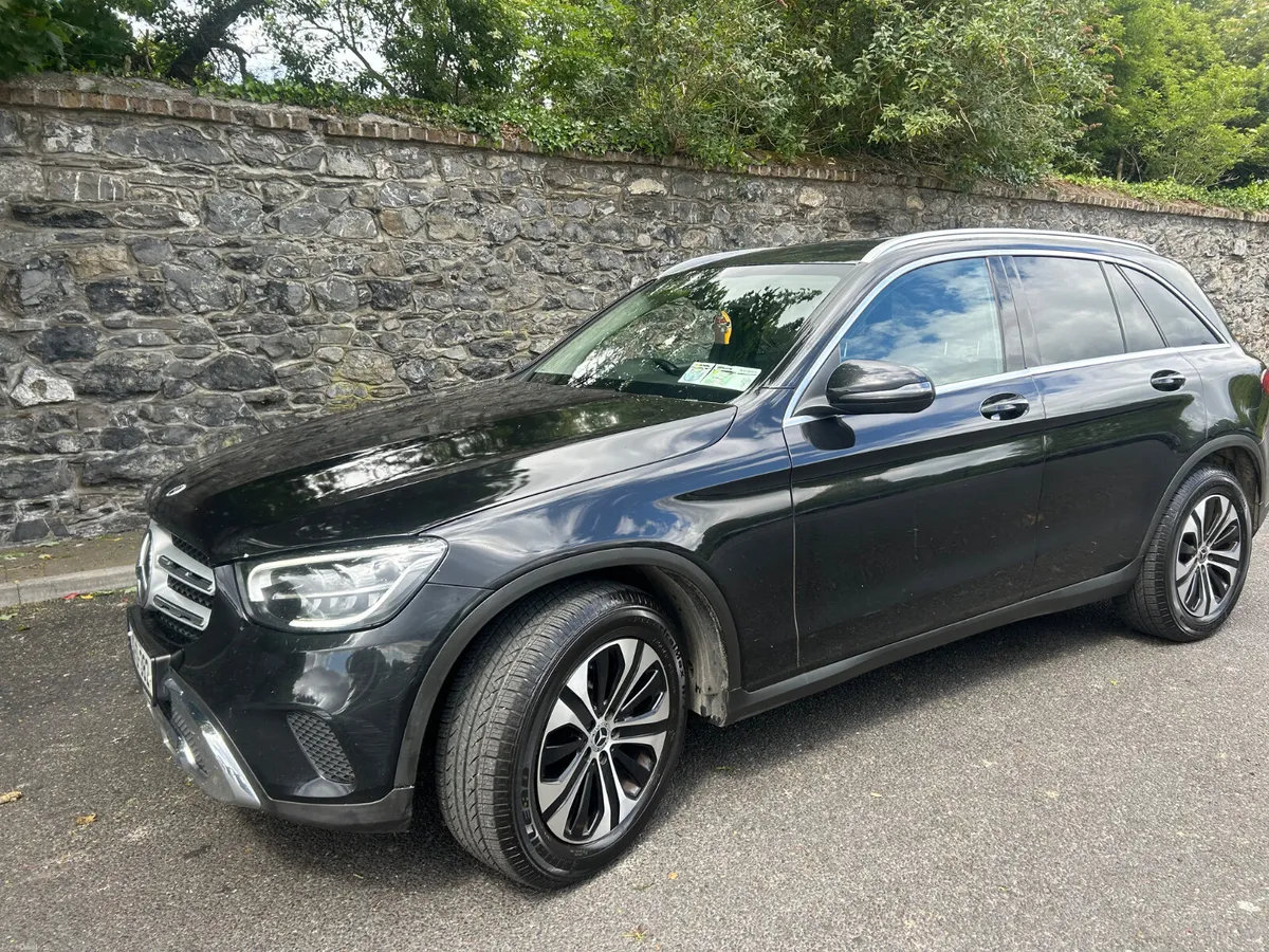 Mercedes-Benz GLC 2021 Auto Se Nct 7/27 tax - Image 2