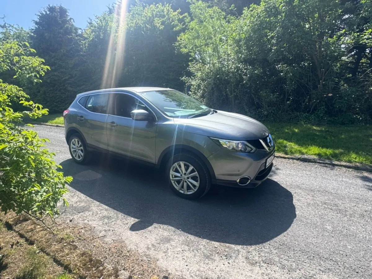 2016 Nissan Qashqai Acenta 1.5 dCi Diesel — Manual - Image 1
