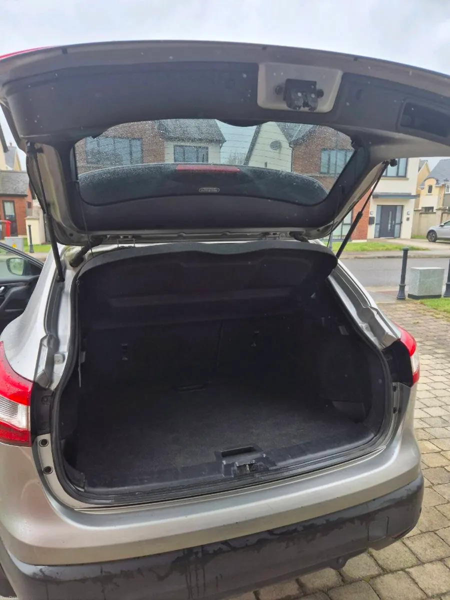 Nissan Qashqai 152, 182k Kms - Image 1