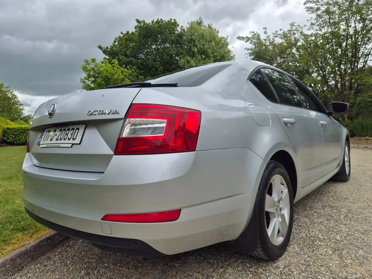 2017'SKODA OCTAVIA 1.6 TDI Ambition - Image 3