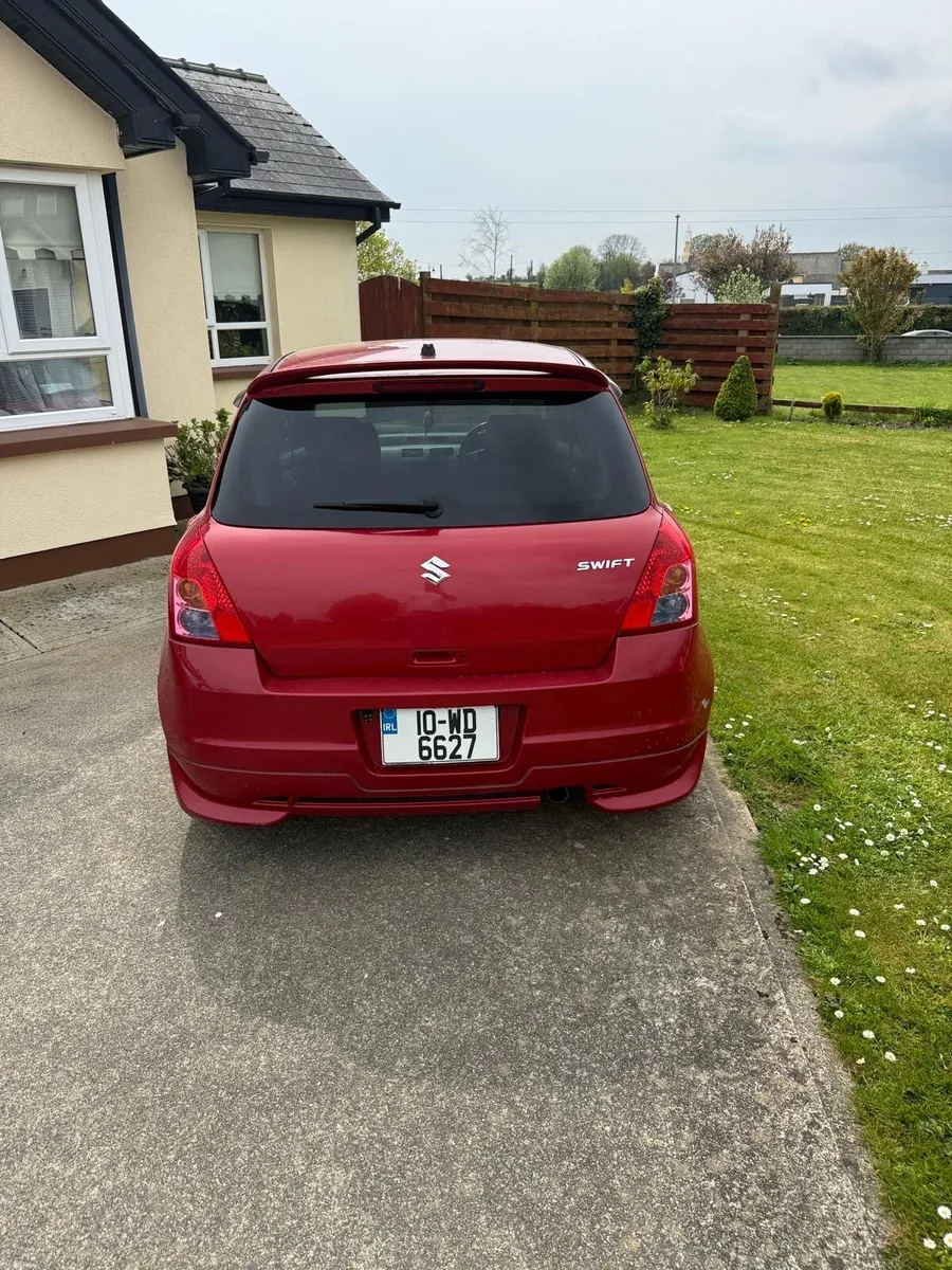 Suzuki Swift 2010 - Image 4