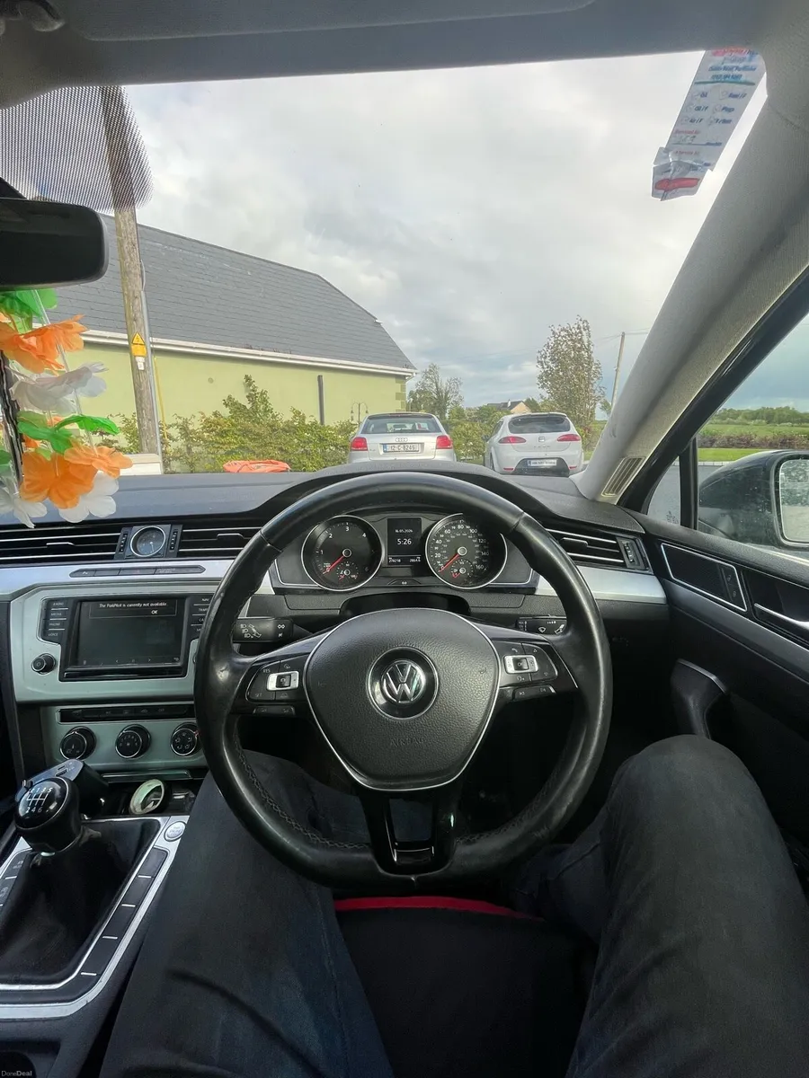 Volkswagen b8 Passat 2.0L - Image 1