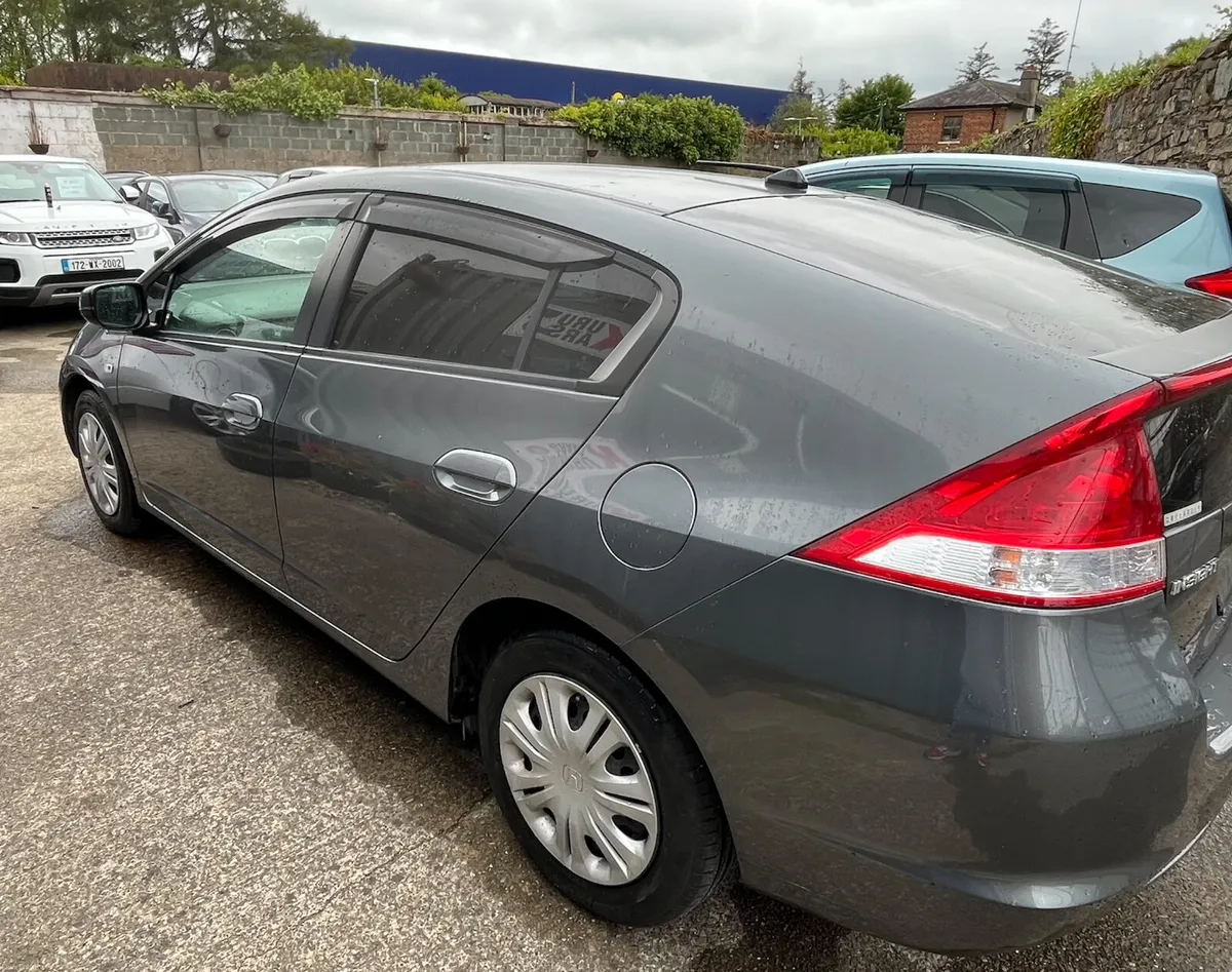 2011 Honda Insight Hybrid Automatic – Only 78,000K - Image 4
