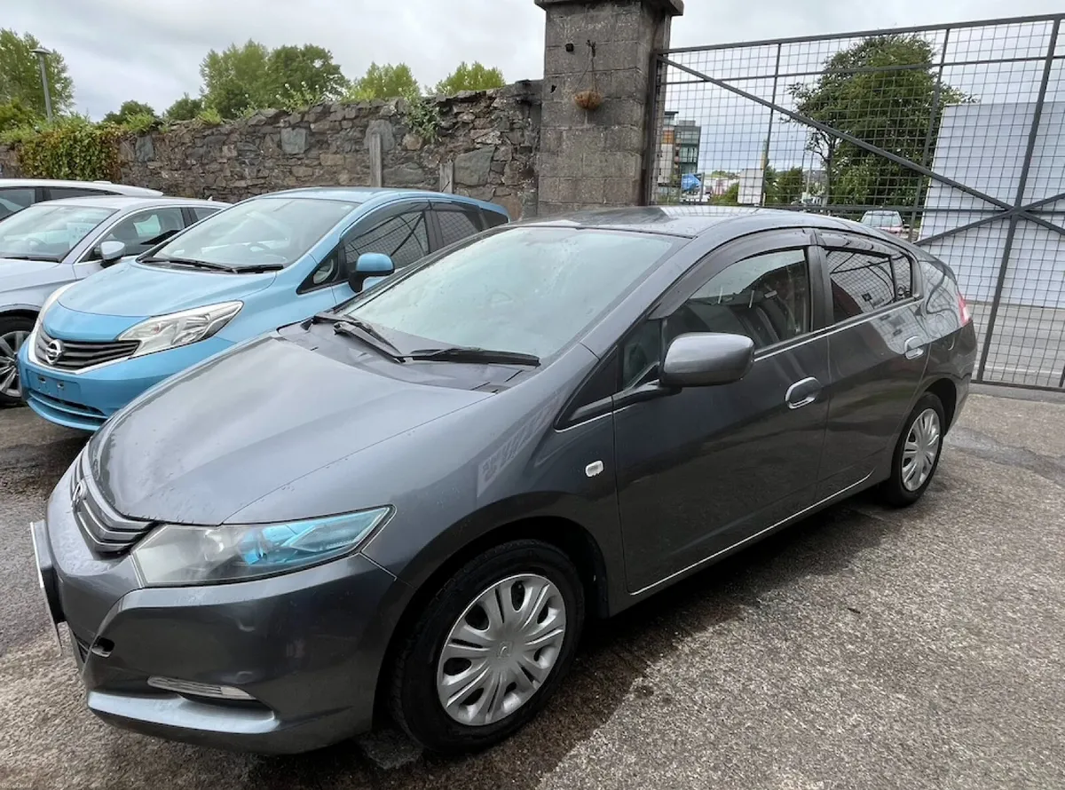 2011 Honda Insight Hybrid Automatic – Only 78,000K - Image 3