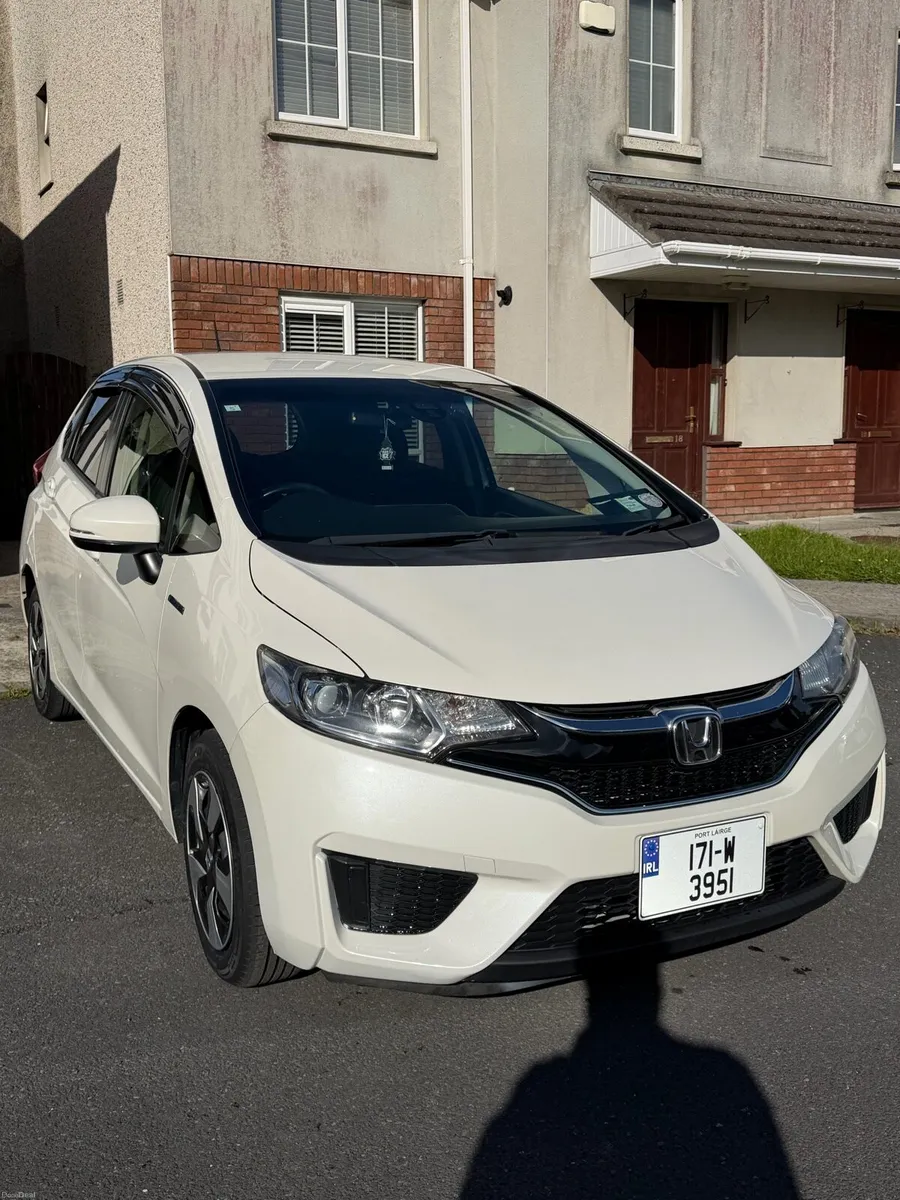 171 Honda Fit | 1.5 Petrol Hybrid | Fresh Import - Image 3