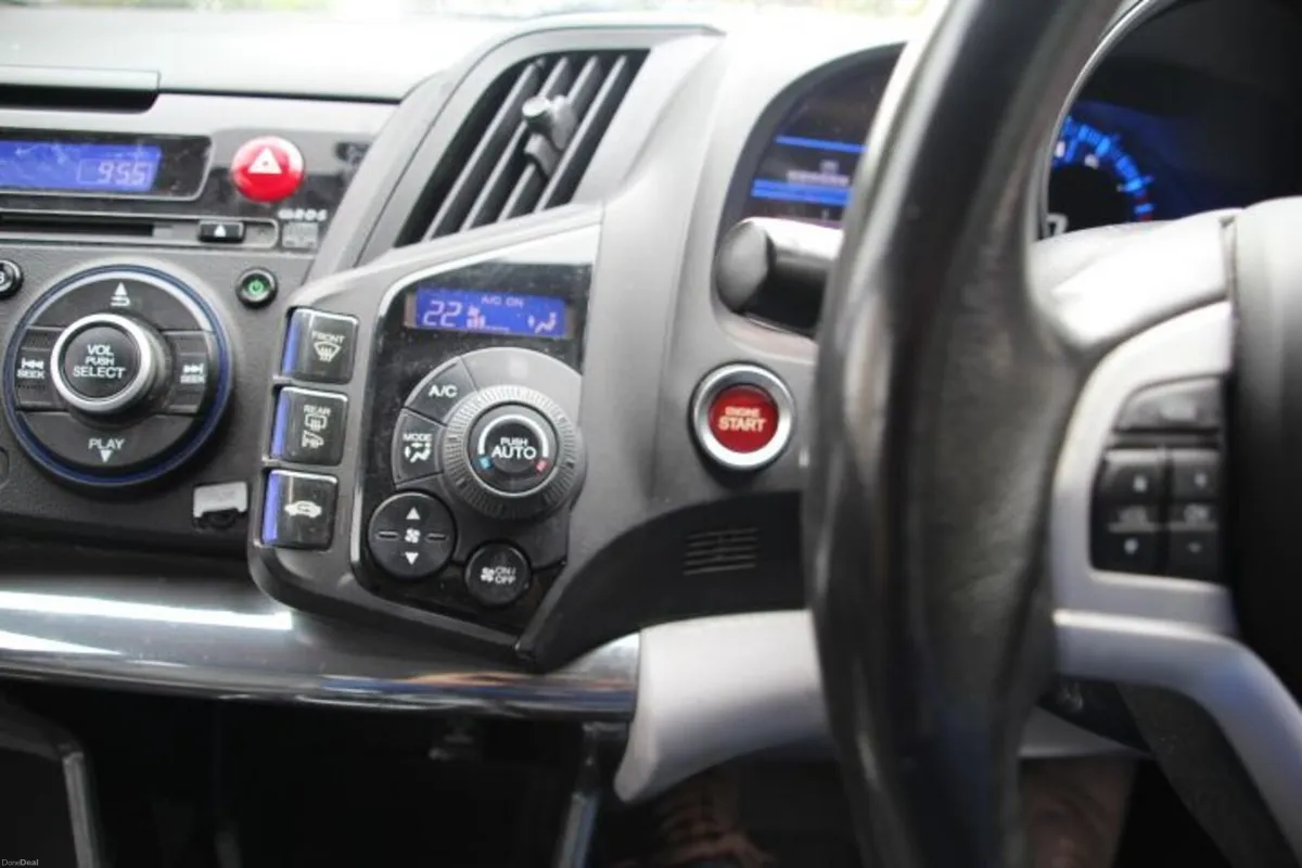 Honda CR-Z 2011 - Image 2