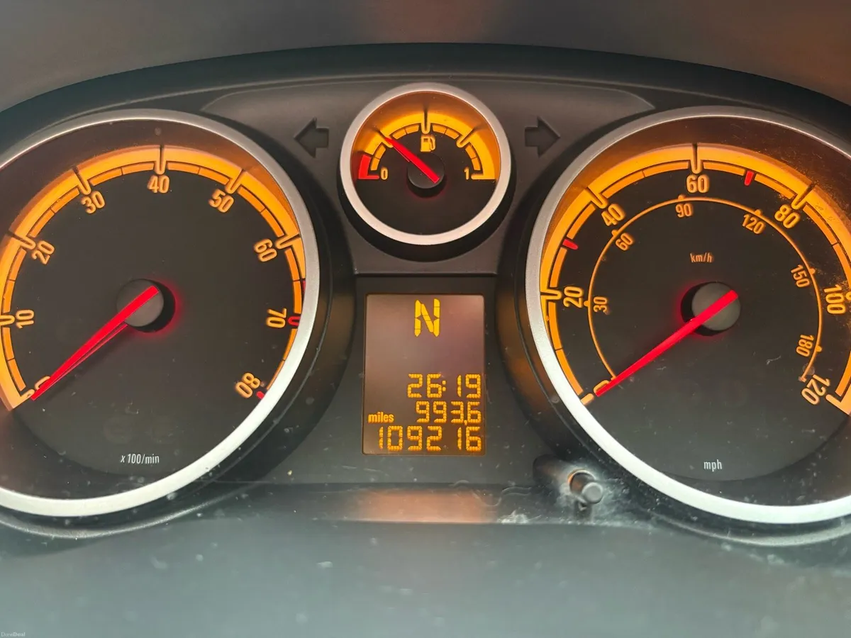 Car - Image 2