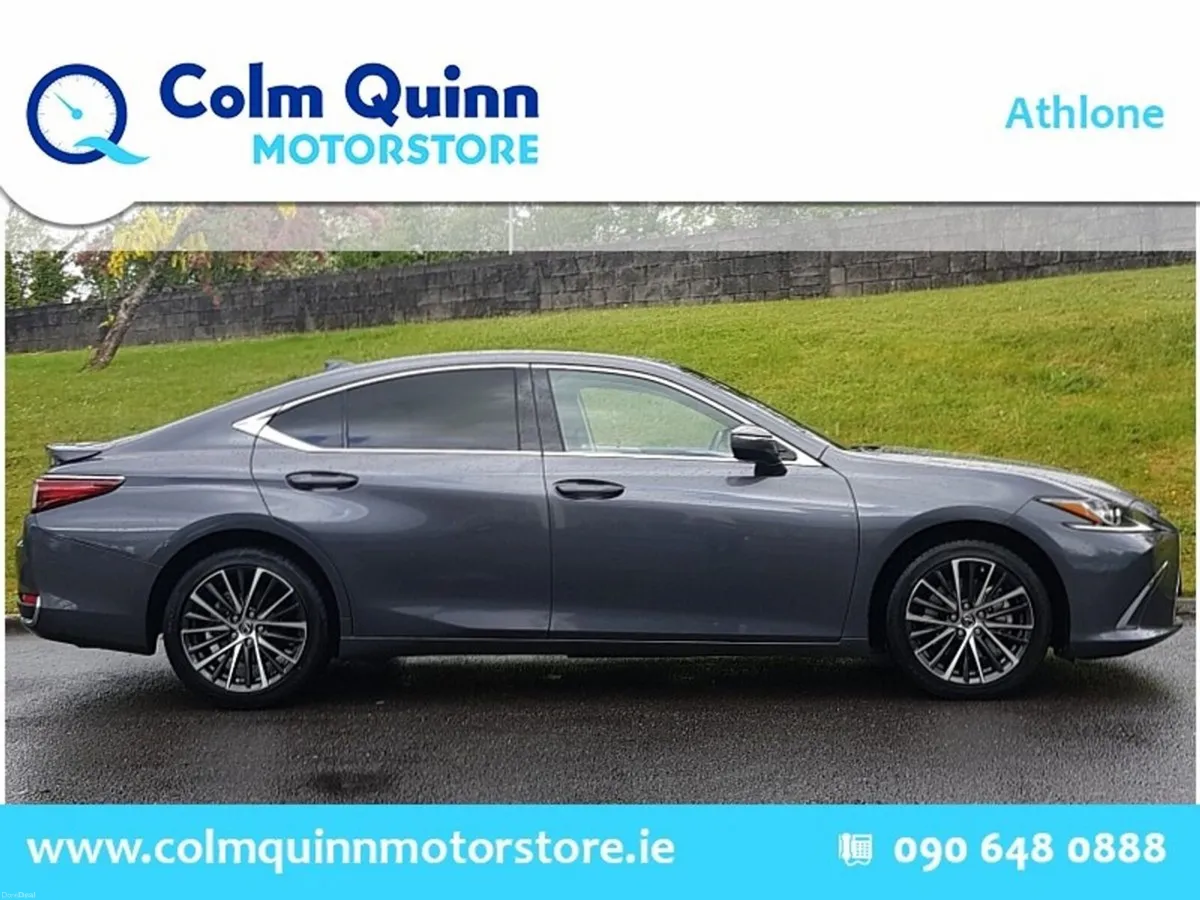 Lexus ES ES300h Dynamic *Manufacturers Warranty Un - Image 2