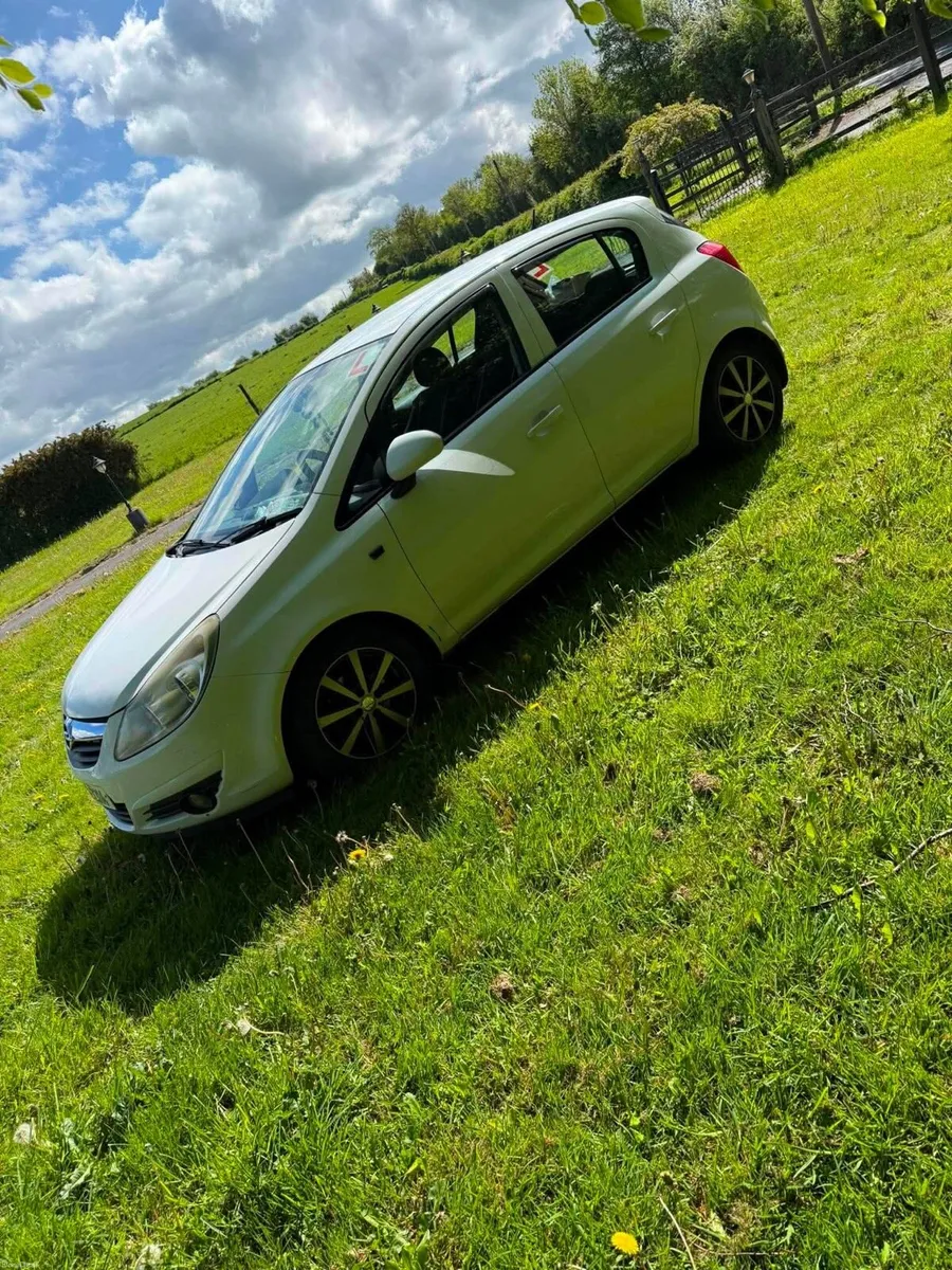 Opel Corsa - Image 1
