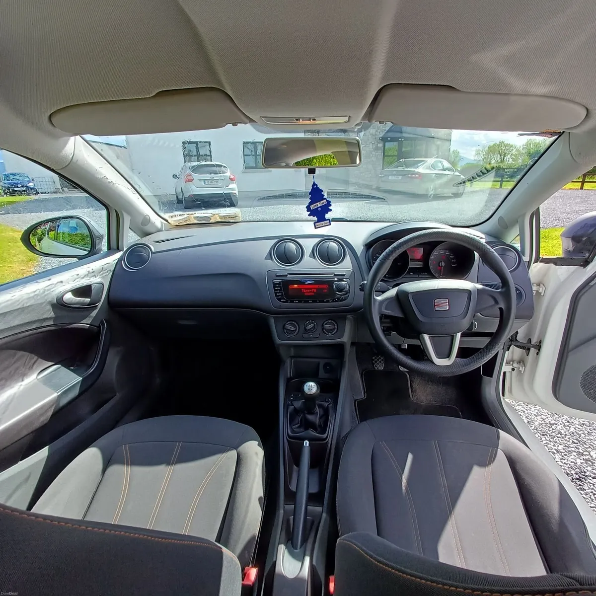 SEAT Ibiza 2011 - Image 3