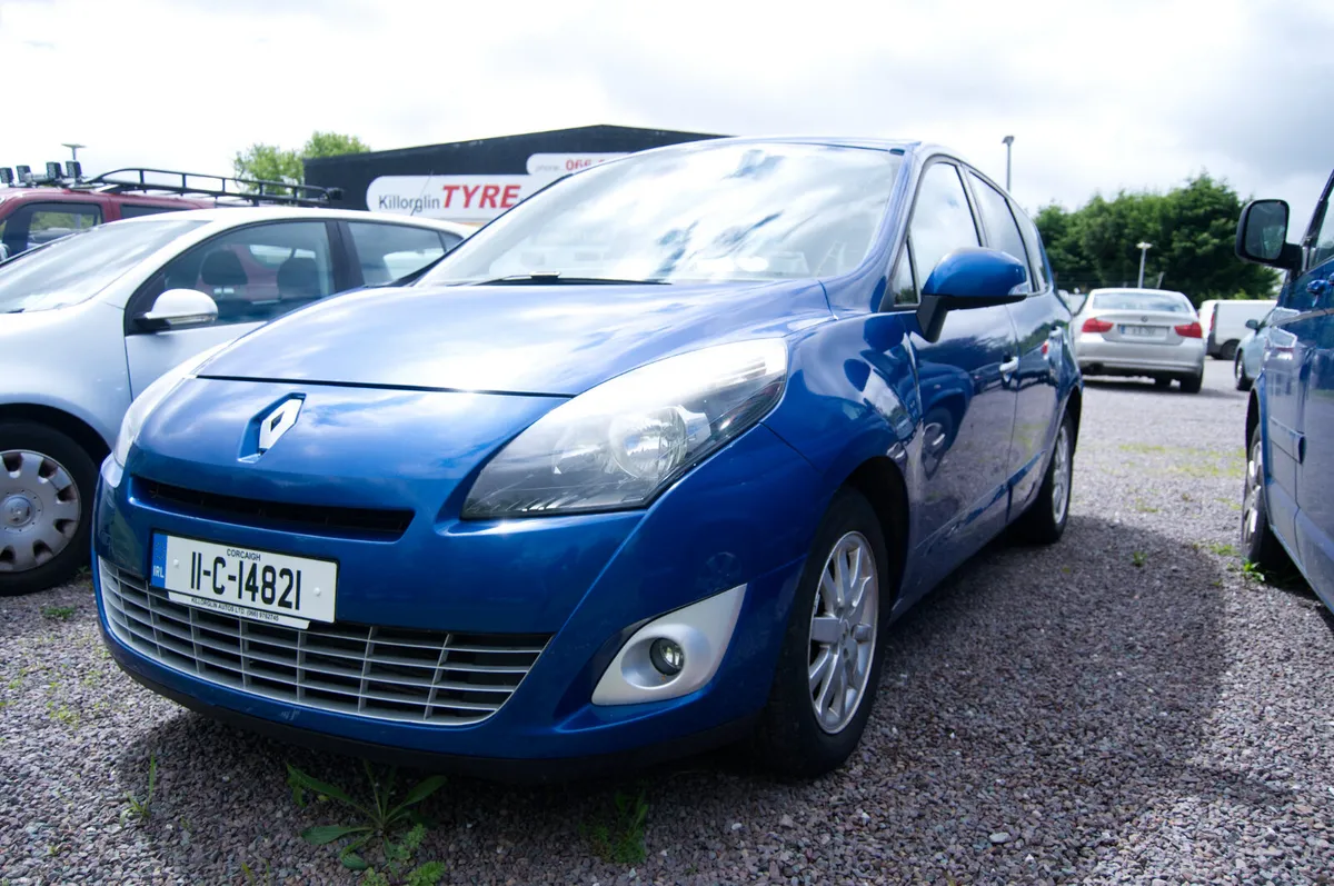 Renault Grand Scenic DCI ECO2 ROYALE 7 seater - Image 3
