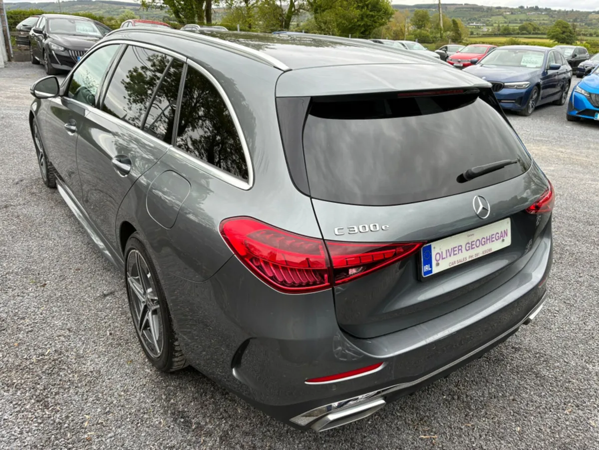 Mercedes-Benz C-Class 300 E AMG LINE AUTO - Image 3