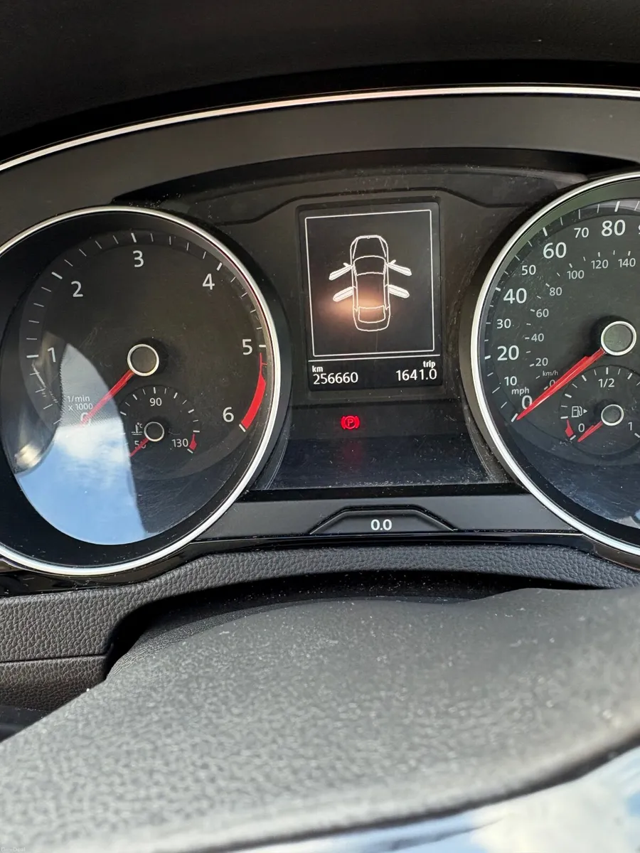 Volkswagen Passat 2015 - Image 4