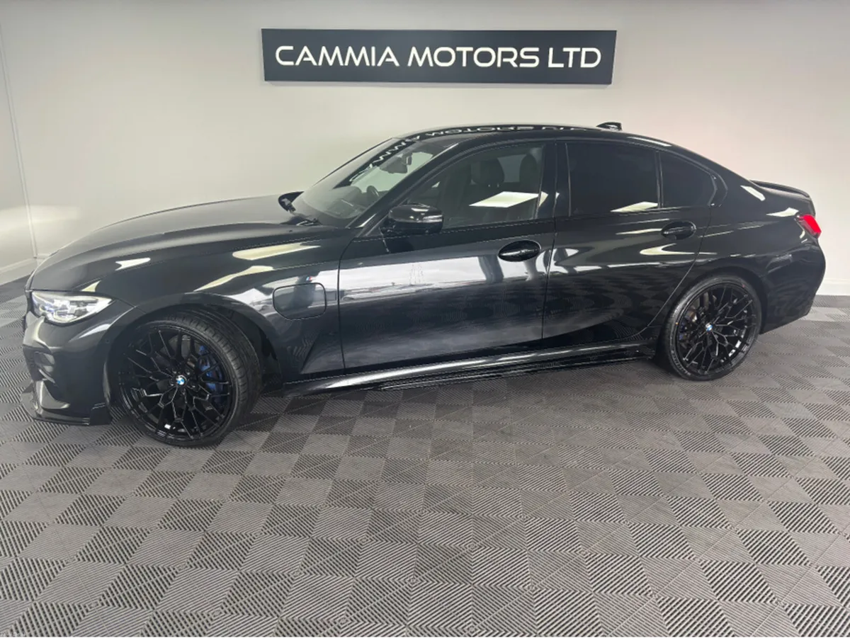 BMW 3-Series *BMW 330e* *PETROL PLUG IN HYBRID* *A - Image 2