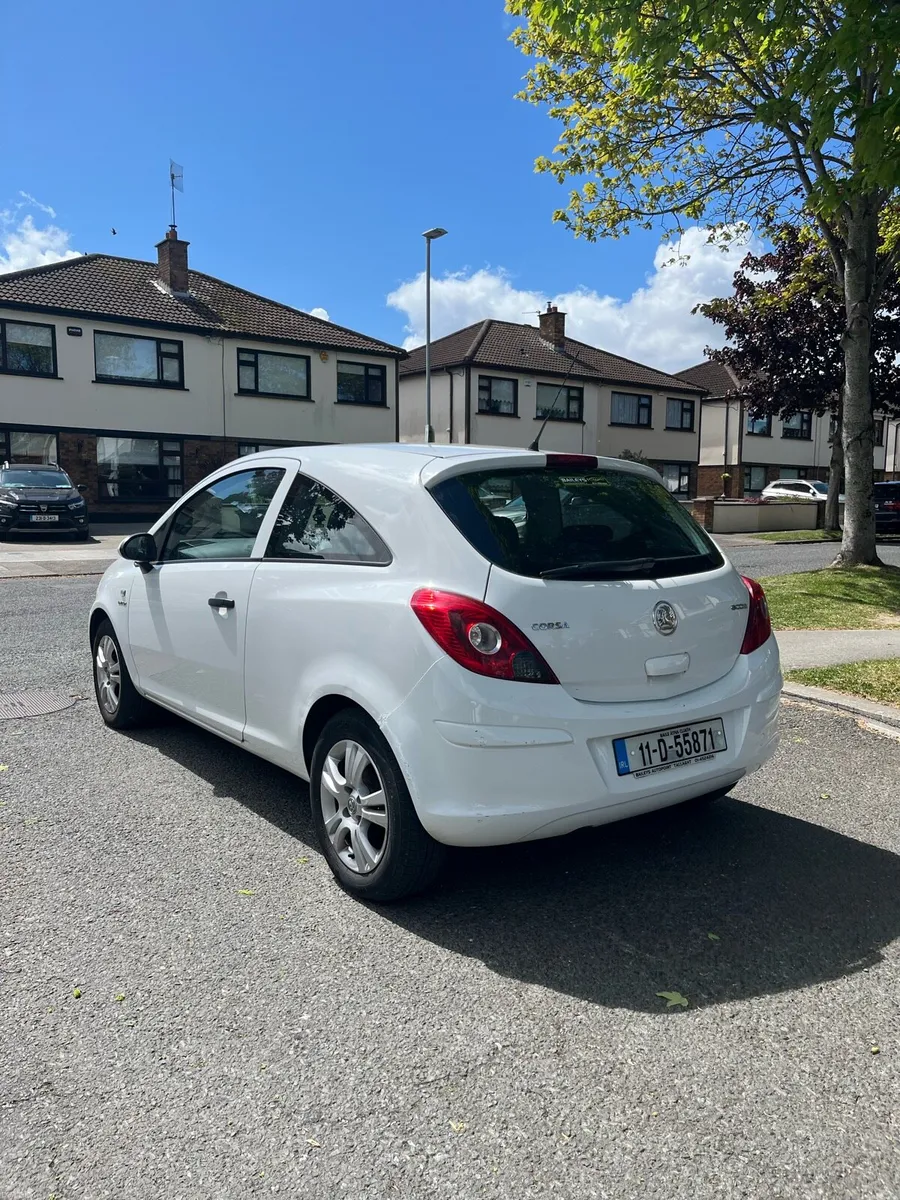 Vauxhall Corsa 2011 1.0 Petrol - Image 4
