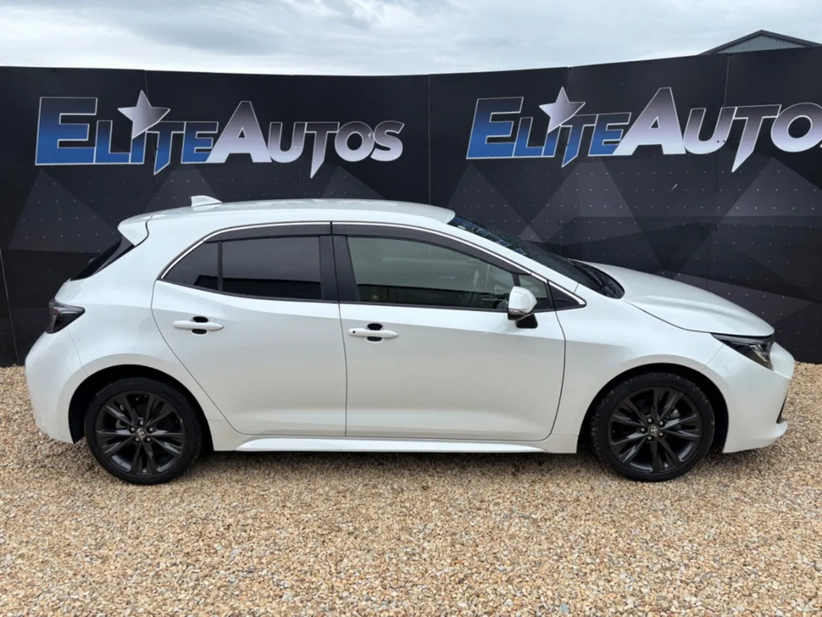 Toyota Corolla 1.8 Self Charging Hybrid - Image 6