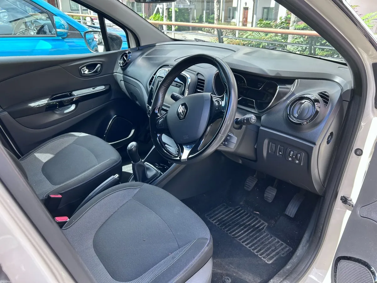 Renault Captur 2015 1,5 Diesel New NCT 124500kms - Image 3
