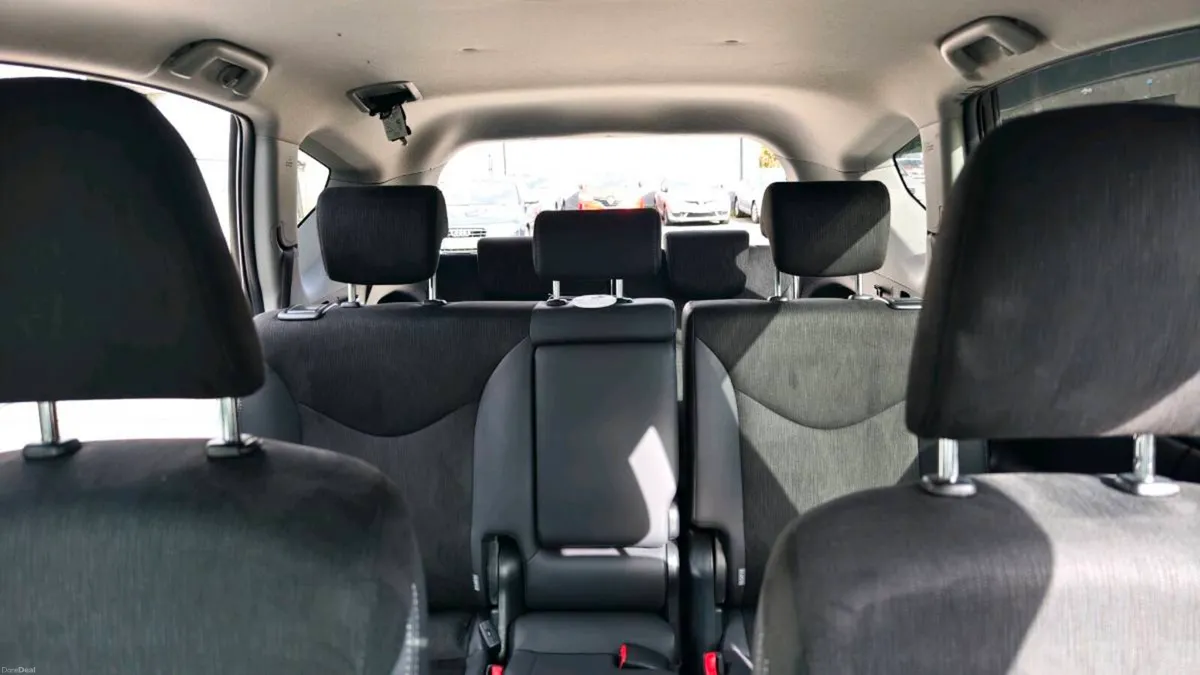 2018 TOYOTA PRIUS ALPHA AUTOMATIC 7 SEATS.NCT 2028 - Image 2