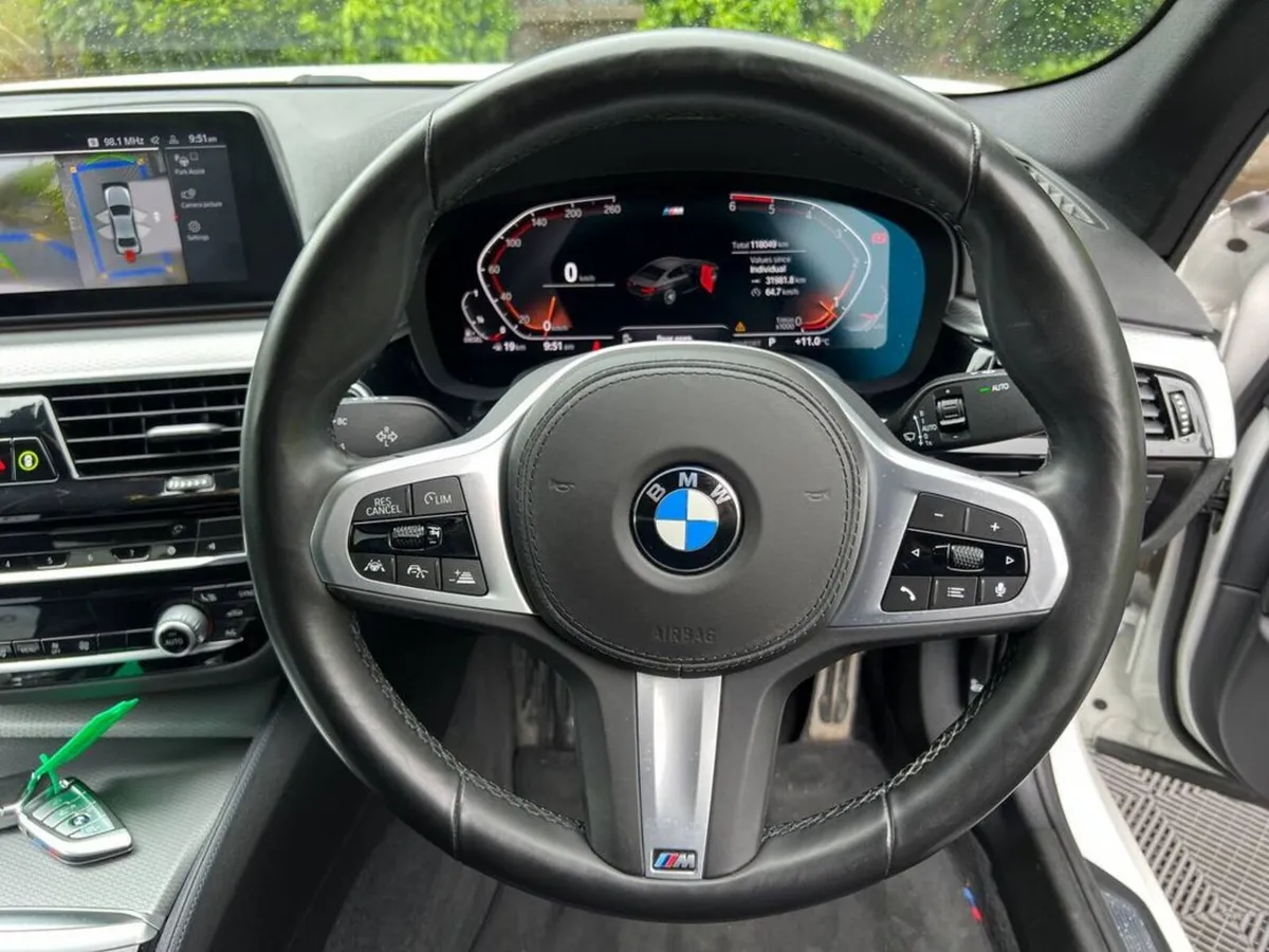BMW 5-Series 523d XDRIVE M-SPORT COMPETITION 2.0 D - Image 4