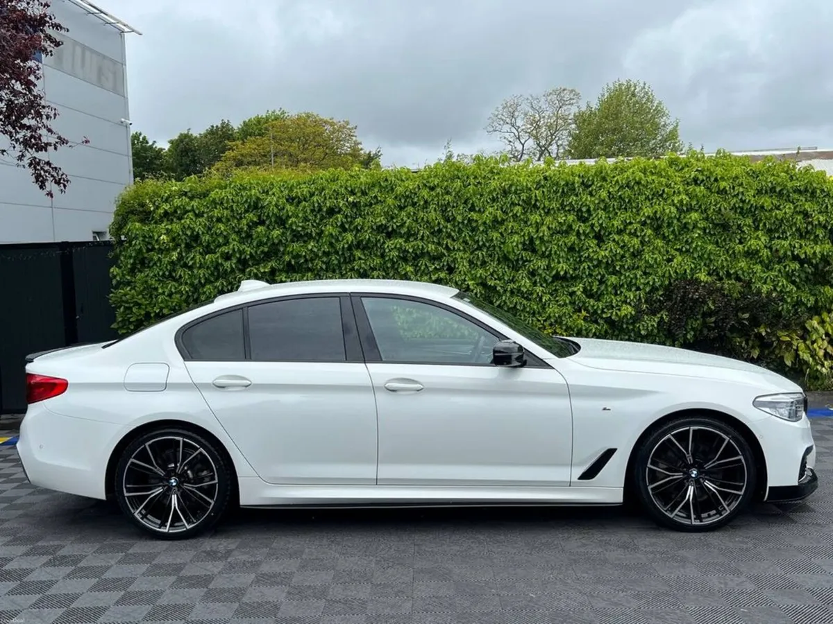 BMW 5-Series 523d XDRIVE M-SPORT COMPETITION 2.0 D - Image 2