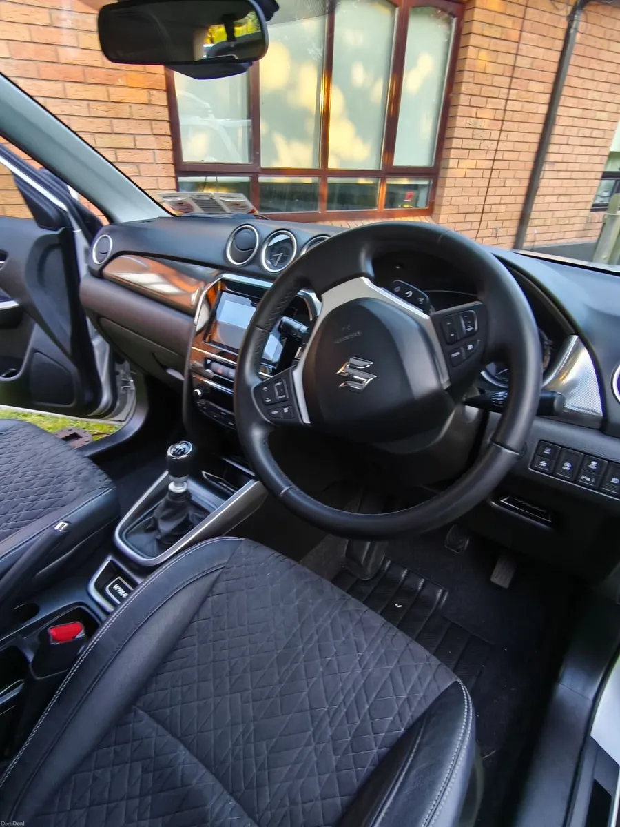 Suzuki Vitara 2020 - Image 2