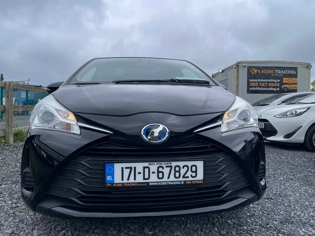 Toyota Vitz 2017 1.5 Petrol Hybrid Low mileage - Image 4