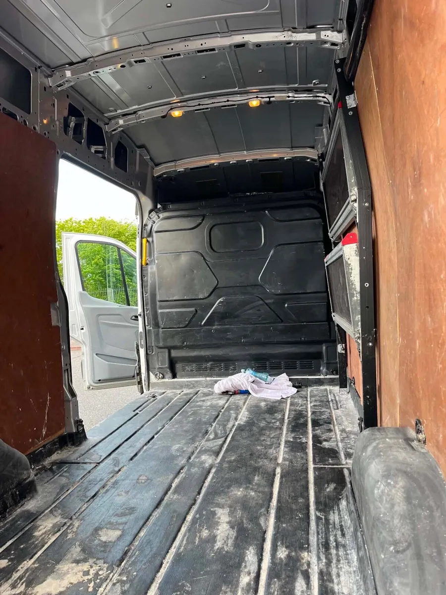 Ford transit - Image 4