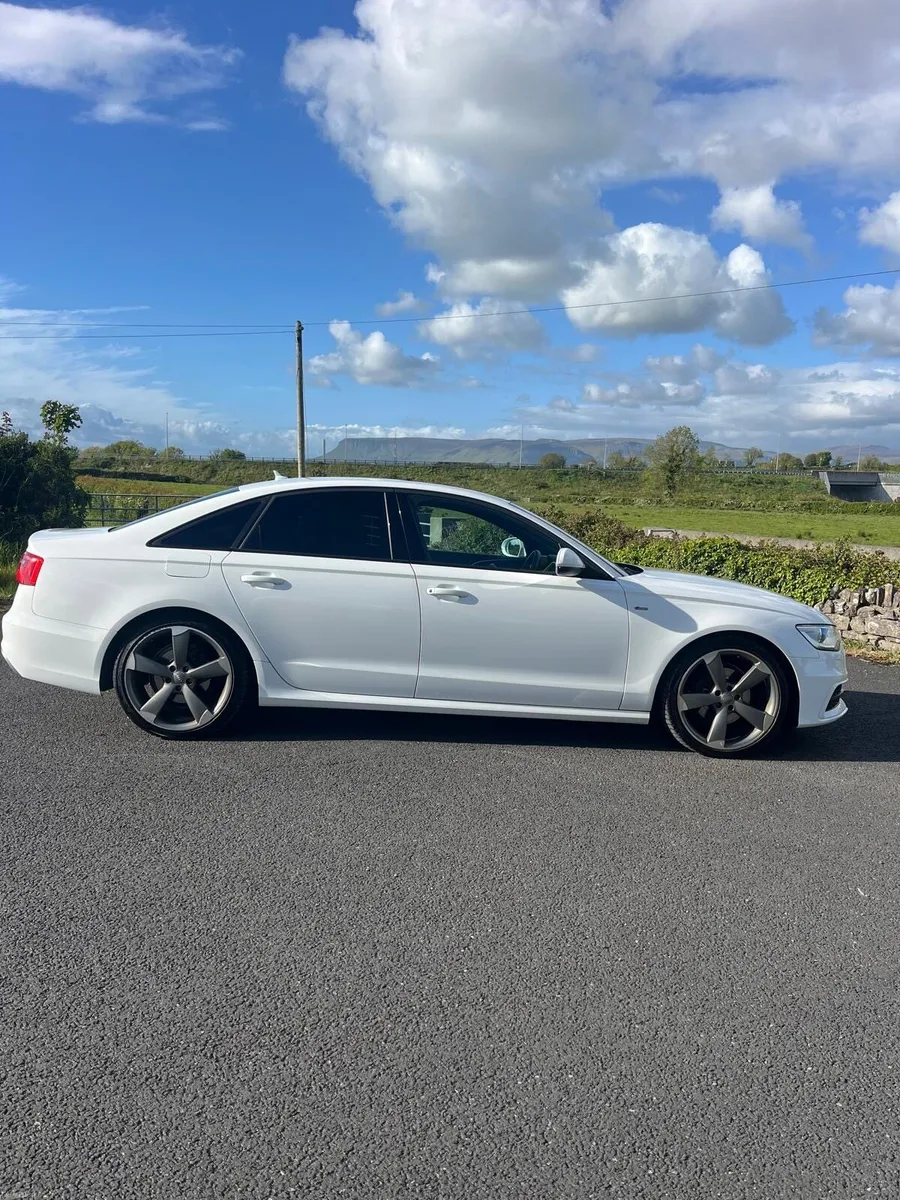 Audi A6 - Image 2