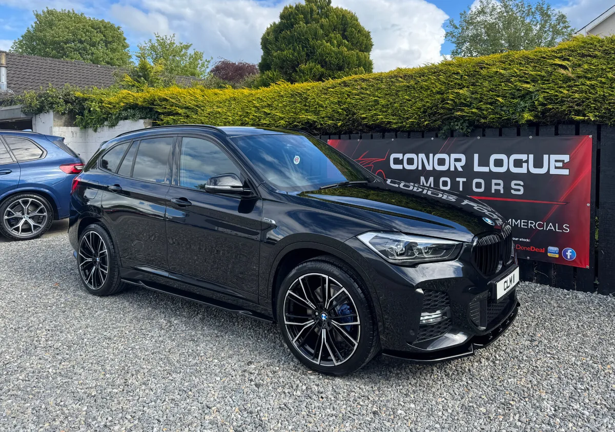 2022 221 BMW X1 M Sport 25E X Drive M Performance - Image 4