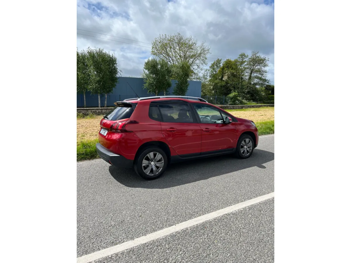 Peugeot 2008 ACTIVE 1.6 BLUE HDI 75 4DR - Image 4