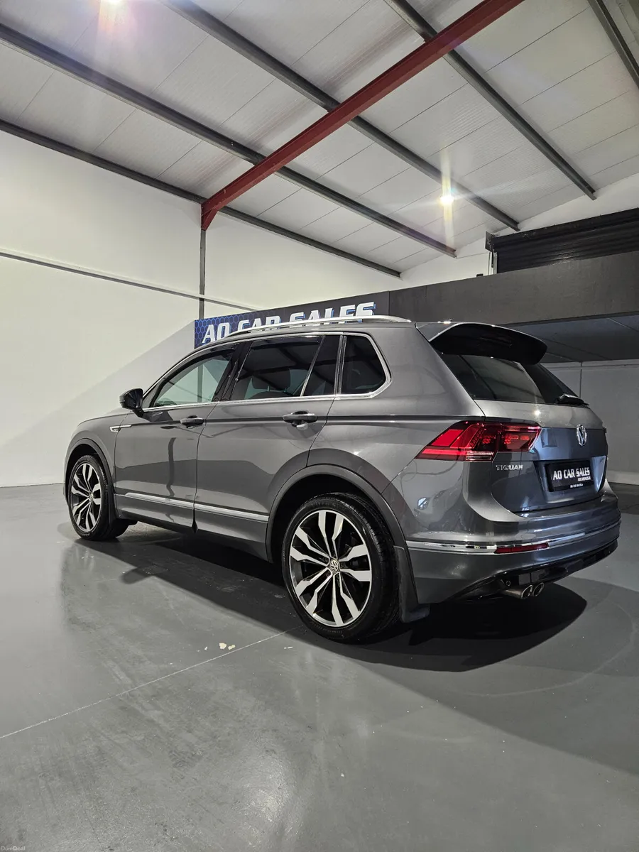 Volkswagen Tiguan 2017 RLine - Image 5