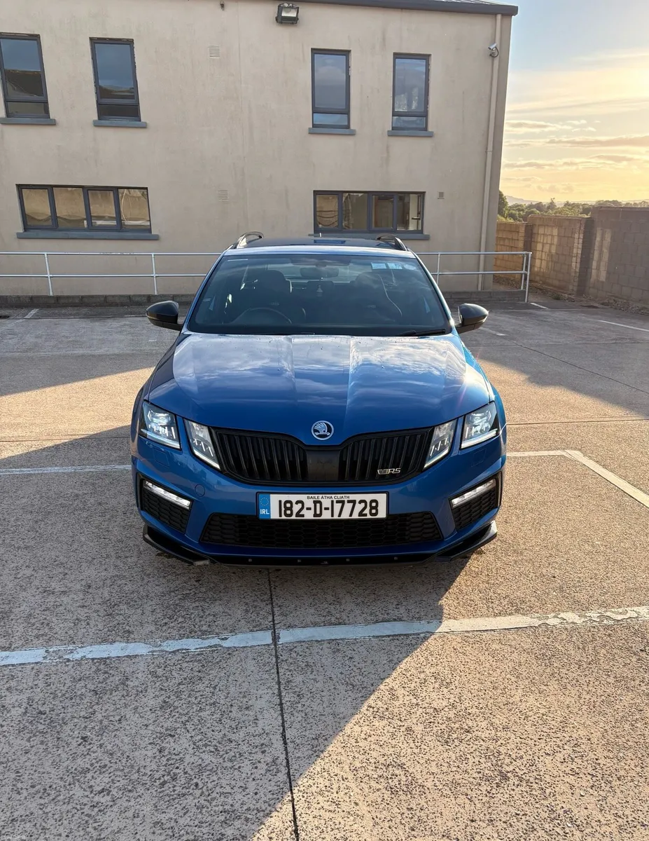 Skoda Octavia VRS combi - Image 2