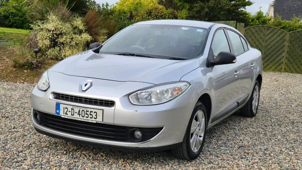 2012 RENAULT NEW NCT 09/26 - Image 3