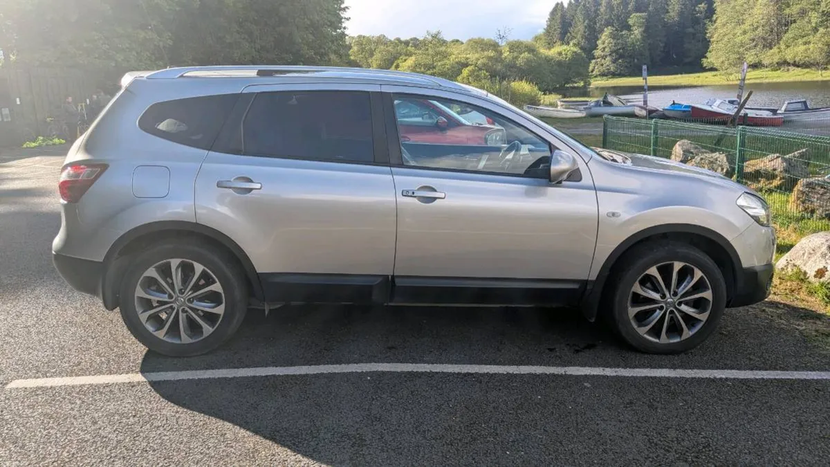 Nissan Qashqai Tekna - Image 4