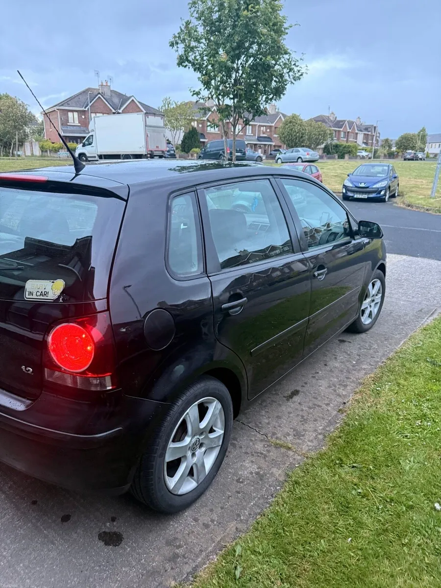 Volkswagen Polo 2008 - Image 2