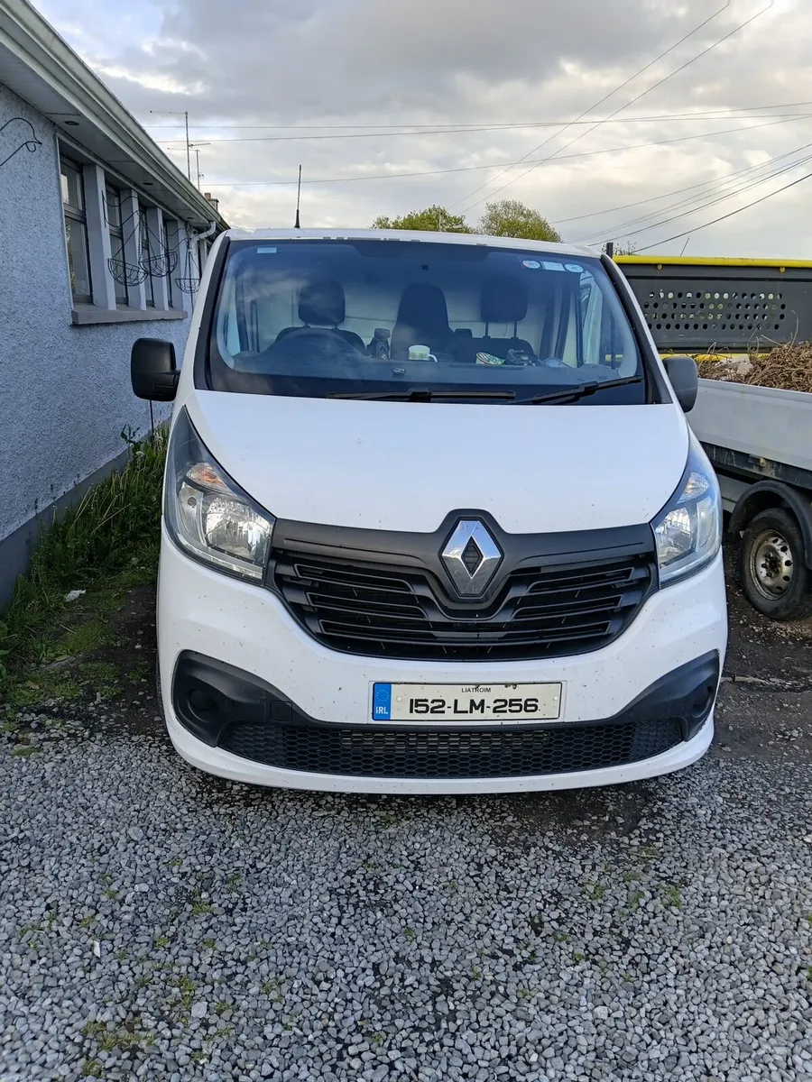 Renault traffic van - Image 2