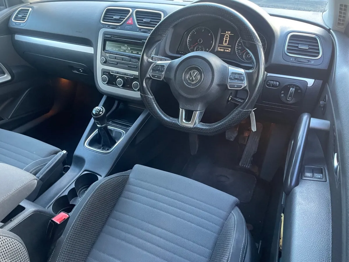 Volkswagen Scirocco 2013 - Image 2