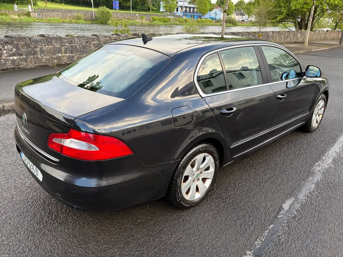 2013 Skoda Superb - Image 6