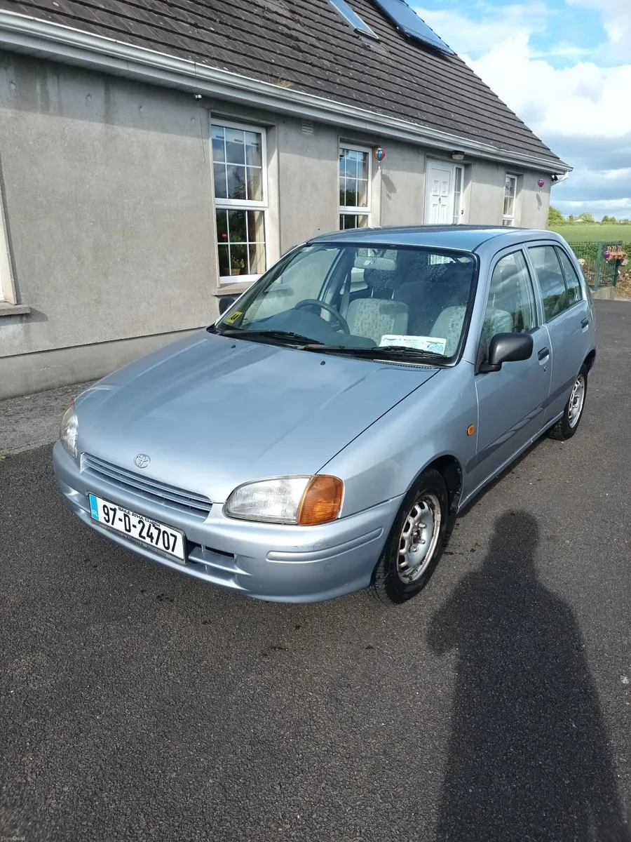 Toyota Starlet 1997 - Image 1