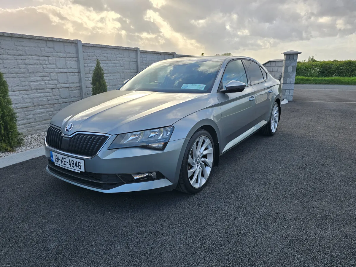 191 Skoda Superb Automatic Automatic - Image 3