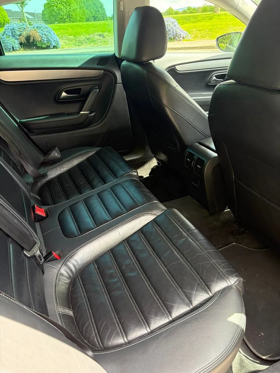 Car - Image 2