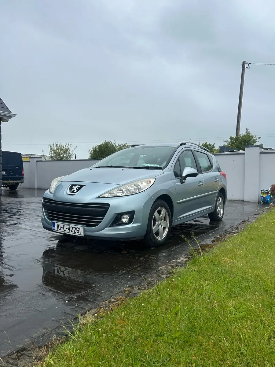 Peugeot 207 1.6HDI - Image 1
