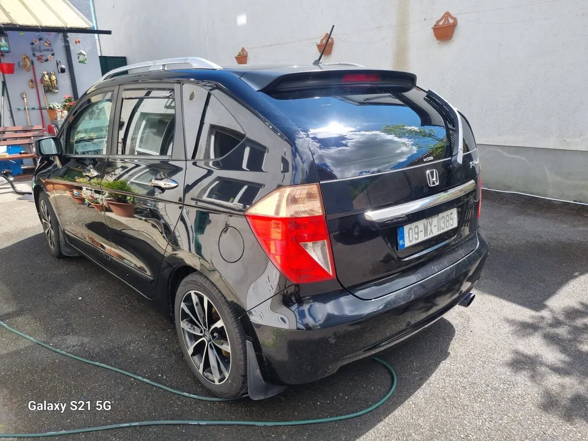 Honda FR-V - Image 4